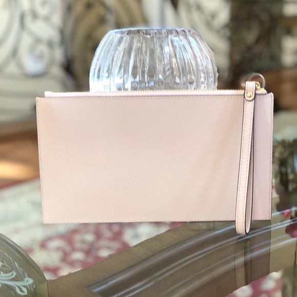 NWT Michael Kors limited edition Paris wristlet - Picture 3 of 8